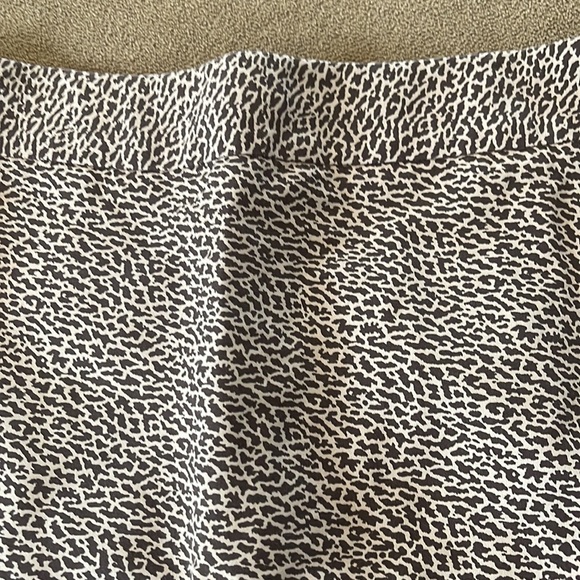 Loft Petite Leopard print skirt size 4p lined brown tan - Picture 4 of 6